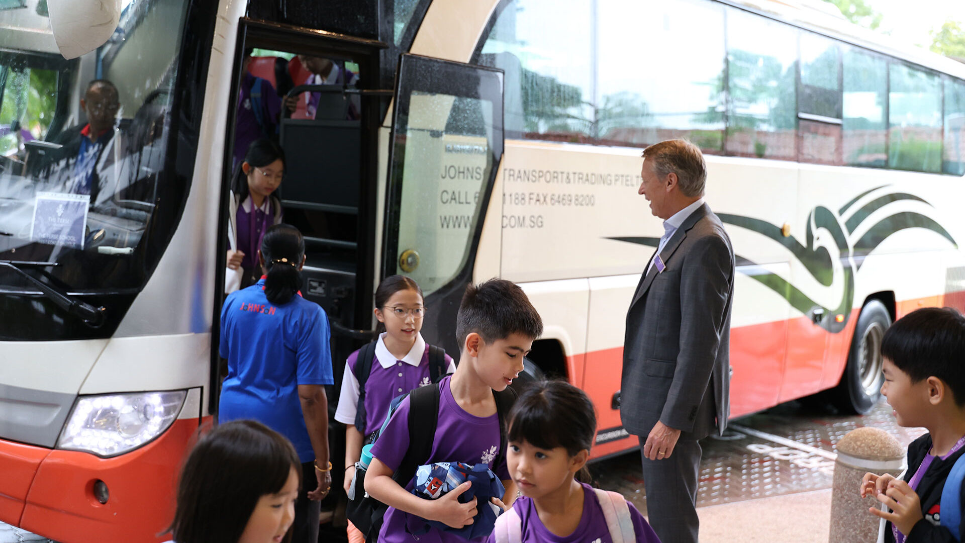 bus schedules and fees