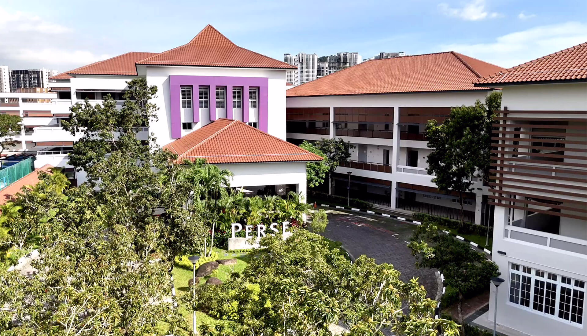 Banner Perse Relocation